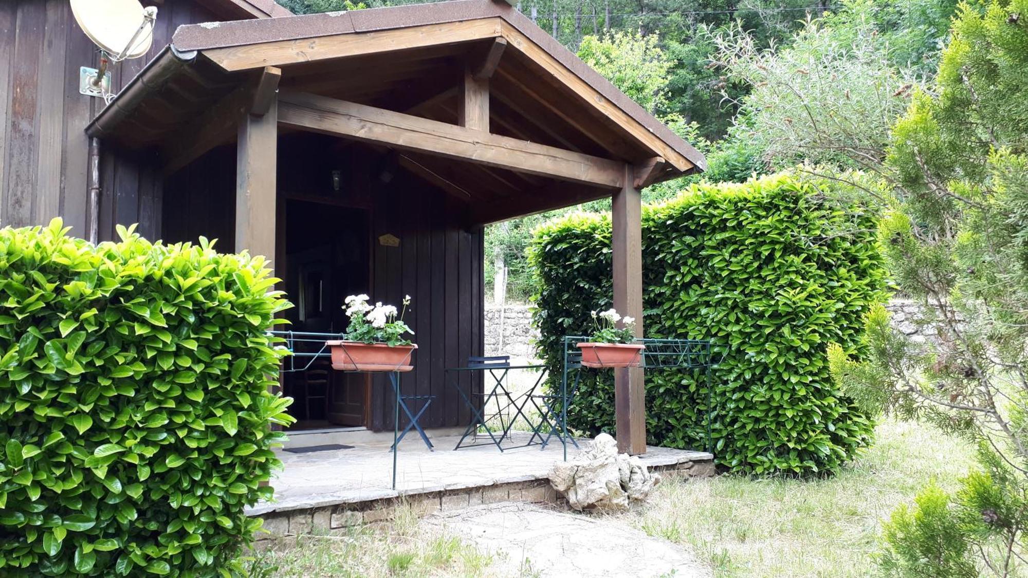 Les Chalets Du Roc Alzon 外观 照片